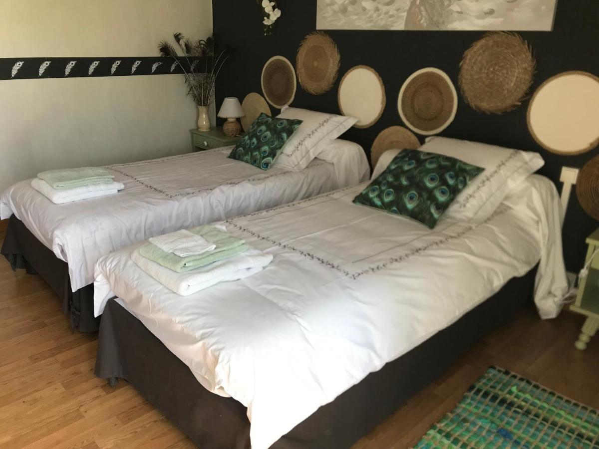 Le Grillage A Poules Bed & Breakfast Châteaubernard Exterior foto